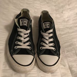 Black Converse